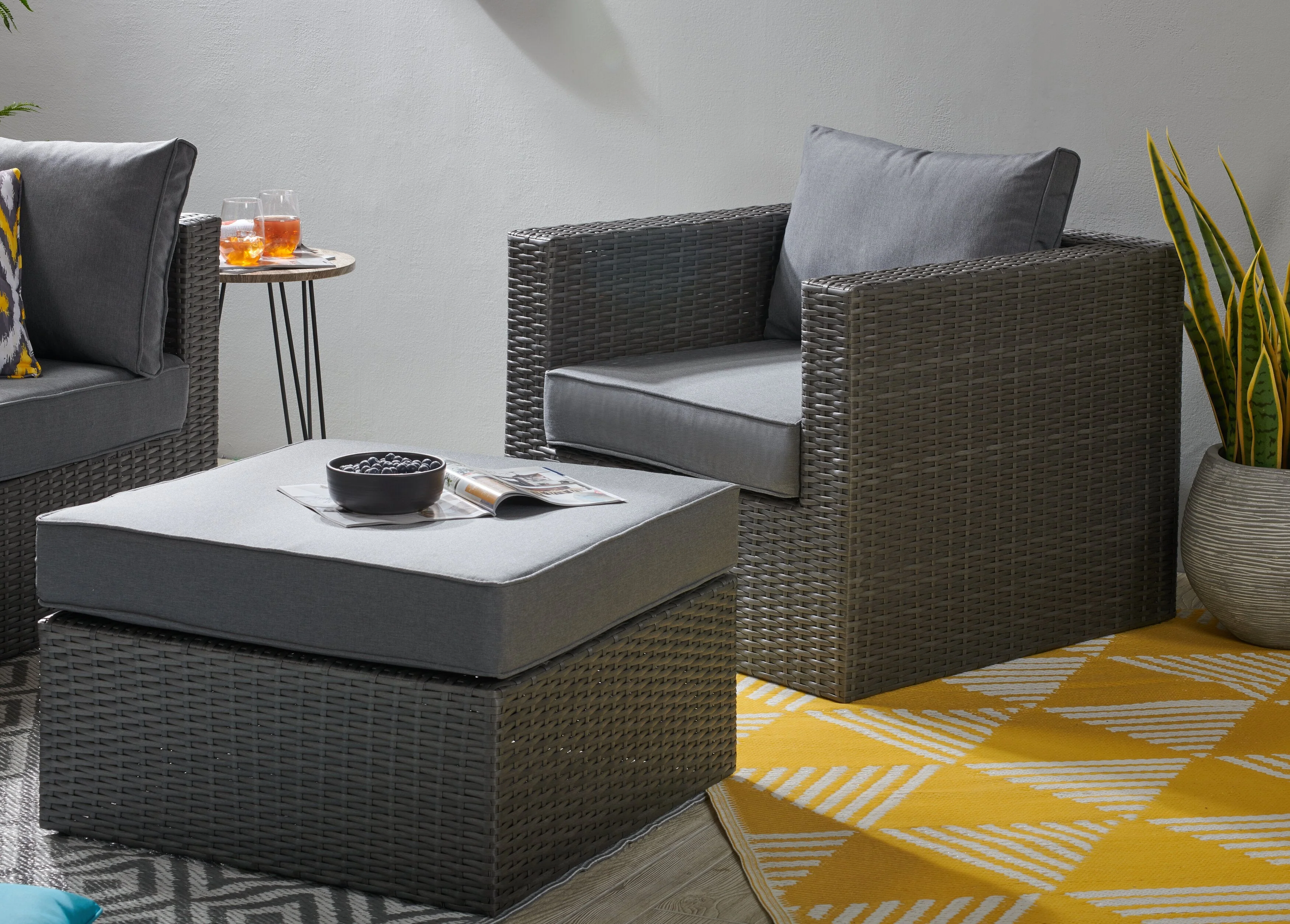 Anegada Patio Chair - Image 4