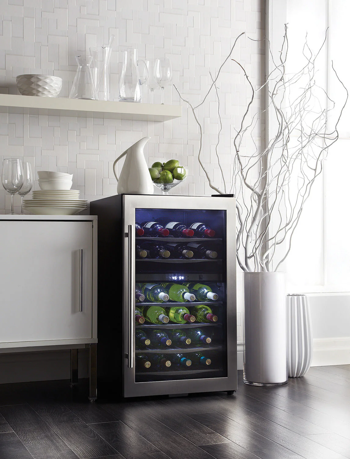 Danby Stainless Steel Dual-Zone Wine Cooler (4 Cu. Ft.) - DWC040A3BSSDD - Image 3