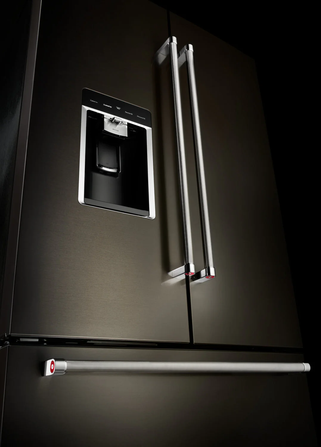 KitchenAid Black Stainless Steel Counter-Depth French Door Refrigerator (23.8 Cu. Ft.) - KRFC704FBS - Image 5